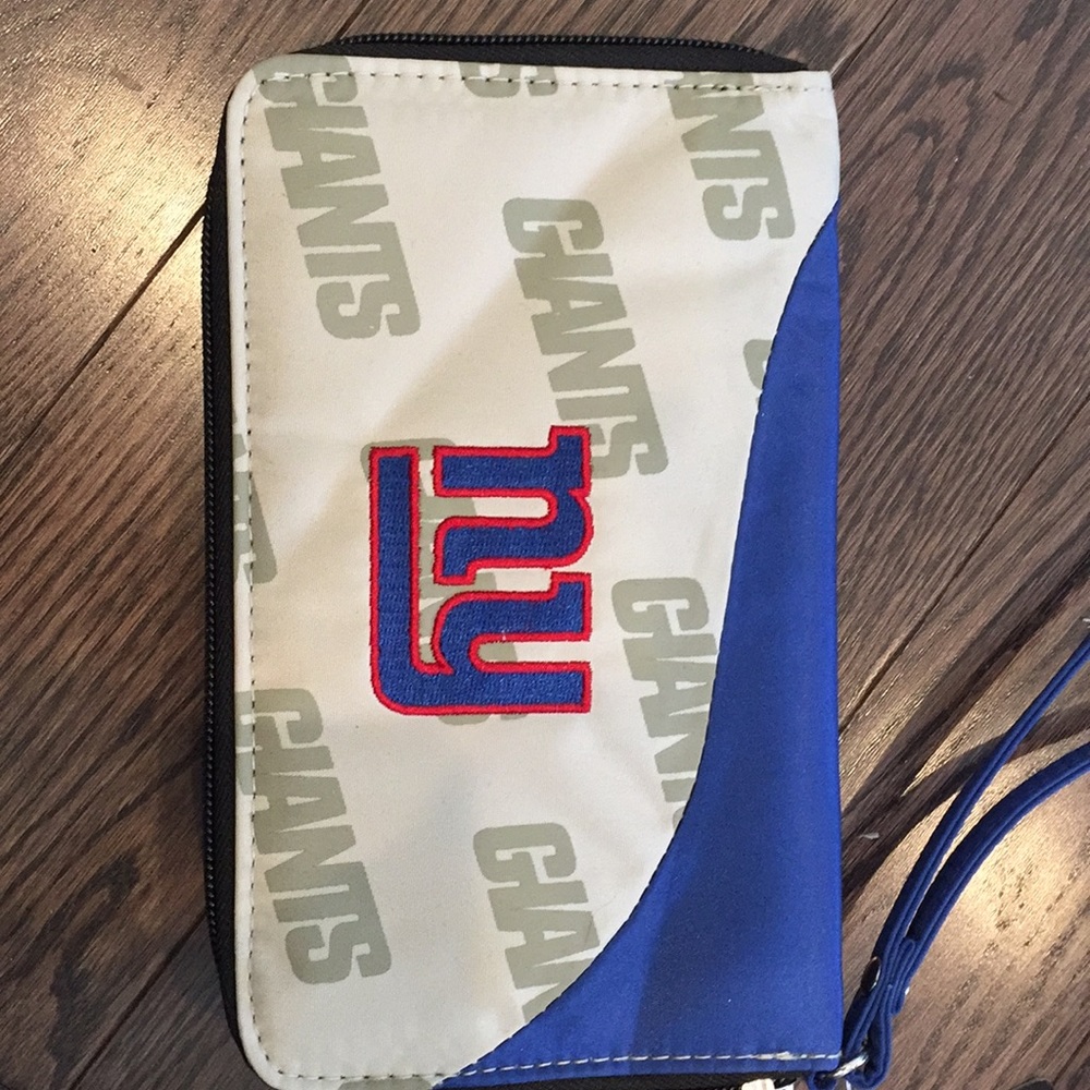 New York Giants wristlet